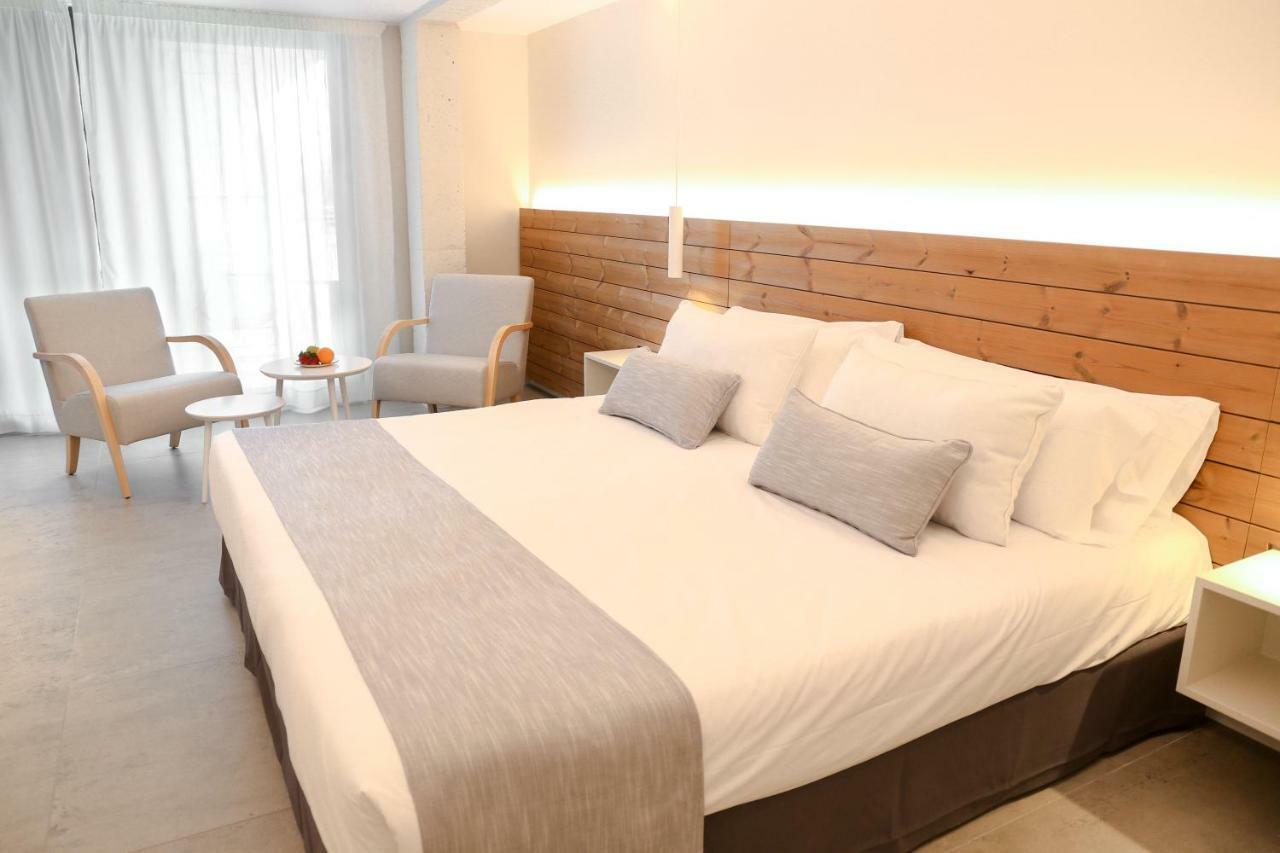 Apartament typu Suite z wanną z hydromasażem